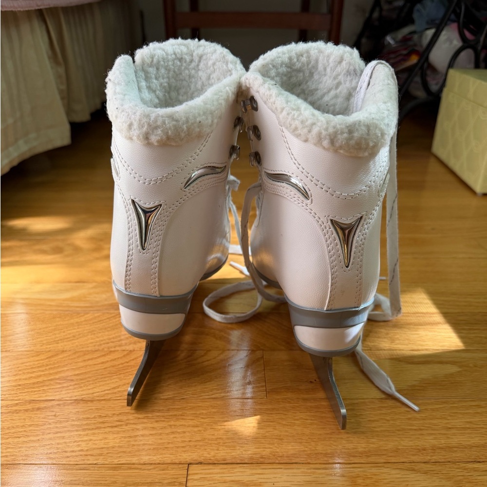 Soft Skate by Jackson Size 13J
